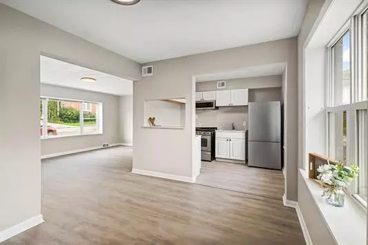 Madison, WI 53704,2 Sherman Terrace #1