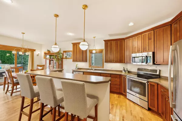 Middleton, WI 53562,9423 Lost Meadow Road