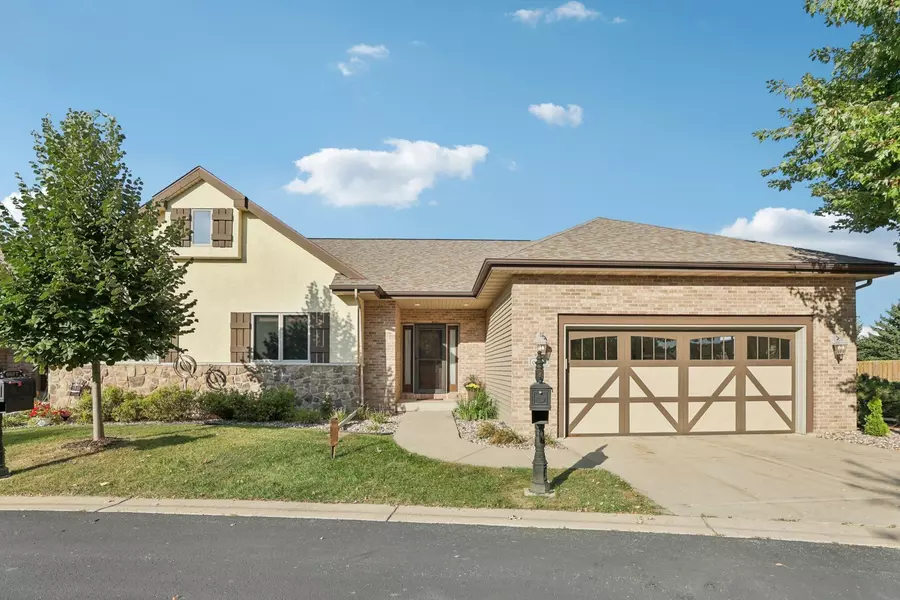 6898 Tuscan Ridge Circle, Deforest, WI 53532