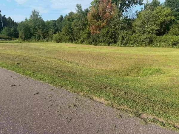 2.818 Acres Hwy 13, Wisconsin Dells, WI 53965-0000