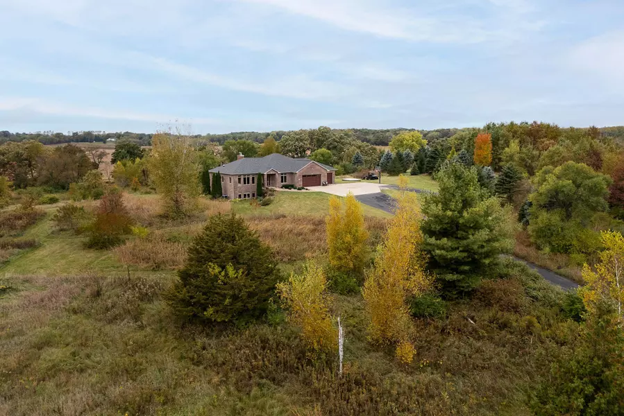 161 Glenway Road, Oregon, WI 53521