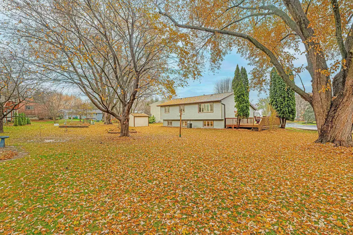 Mcfarland, WI 53558,6313 EVERGLADE Court