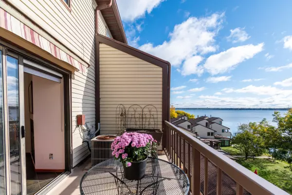 Madison, WI 53703,404 S Blount Street #307