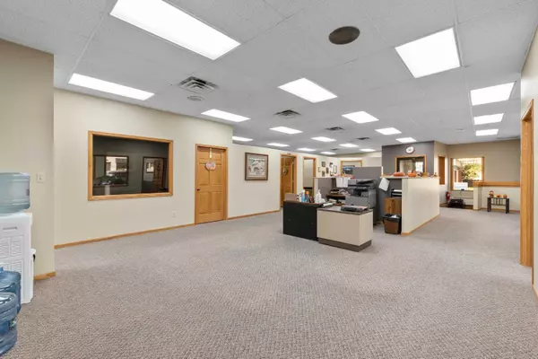 Watertown, WI 53094-3718,119 N 3rd Street