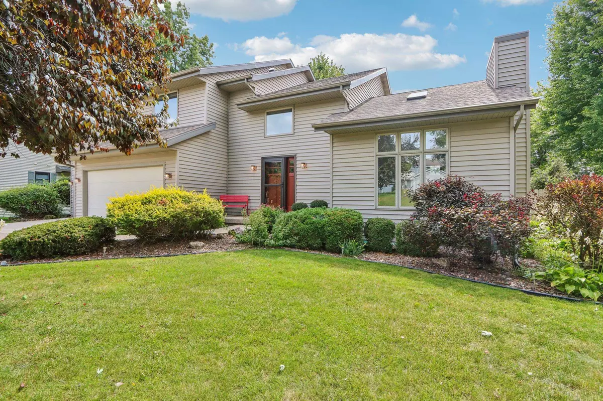 Sun Prairie, WI 53590-3082,1767 Sapphire Way