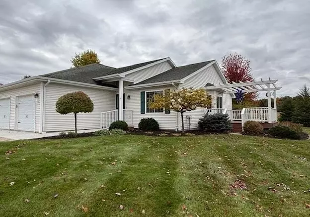 870 Patricia Court #6, Green Lake, WI 54941