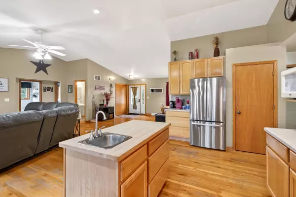 Princeton, WI 54968,N4208 State Road 73 Road