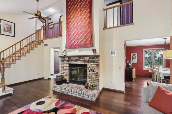 Madison, WI 53717,10 Windhaven Circle