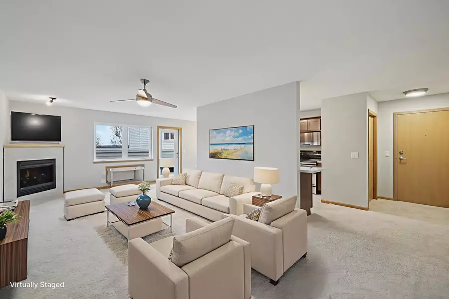 8206 Starr Grass Drive #401, Madison, WI 53719