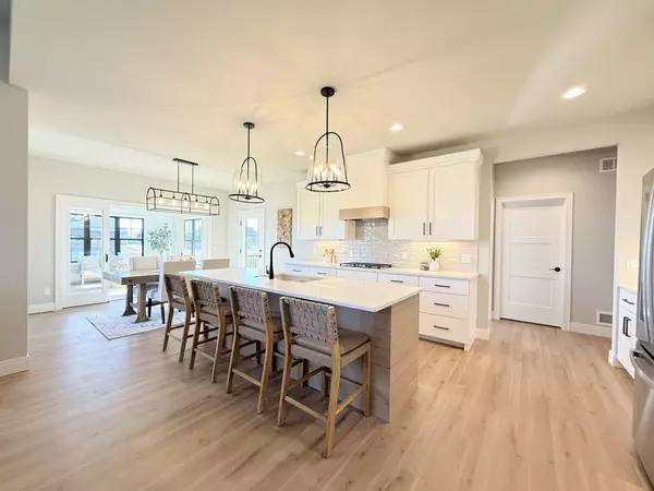 Waunakee, WI 53597,908 Travis Larson Court