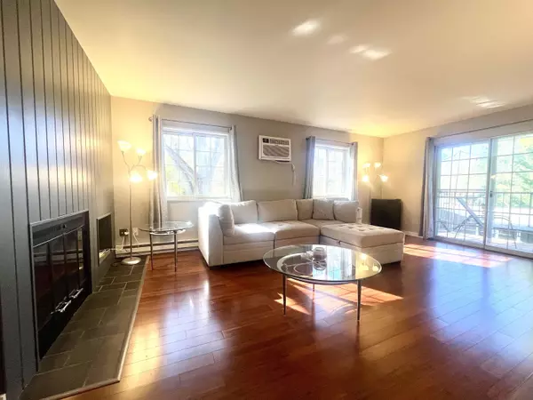 Madison, WI 53705,1634 Norman Way #8