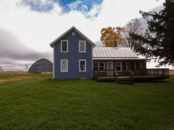 Norwalk, WI 54648,22112 Kayak Road