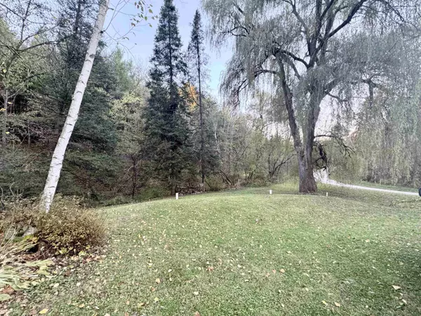 Richland Center, WI 53581-0000,23561 Sandmire Hill Drive