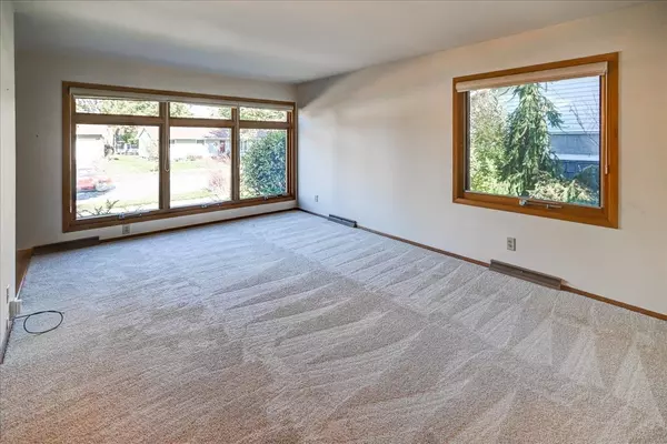 Madison, WI 53704,4609 Armistice Lane