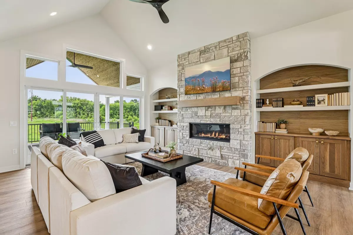 Waunakee, WI 53597,809 Nancy Court