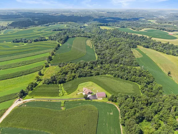 Viola, WI 54664,16195 #3 Coy Lane