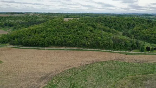 Elroy, WI 53929,55+/- A County Hwy W