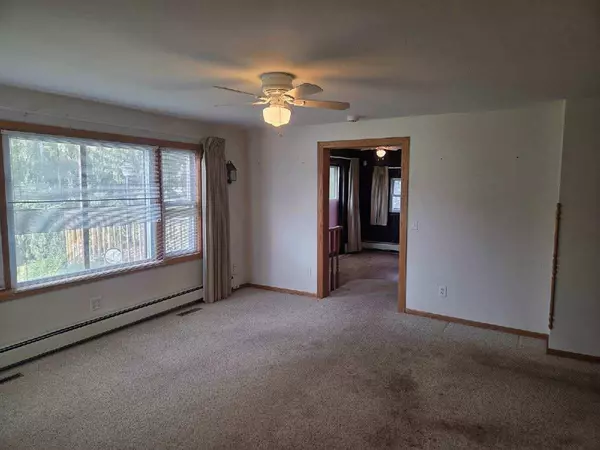 Loganville, WI 53943,S6530 Spring Valley Road