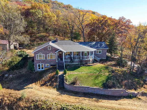 Richland Center, WI 53581,27419 County Highway BA