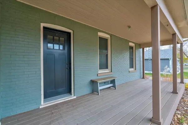 Portage, WI 53901,947 W Wisconsin Street