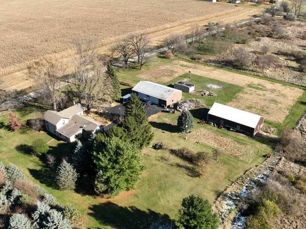 12138 E L J Townline Road, Whitewater, WI 53190