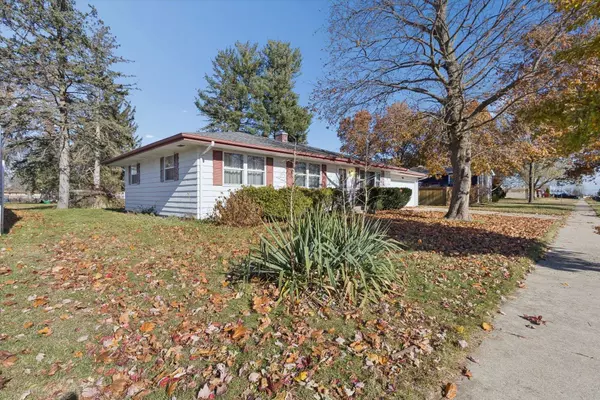 Janesville, WI 53546,242 W Burbank Avenue