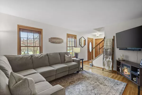 Oregon, WI 53575,938 Johnson Avenue