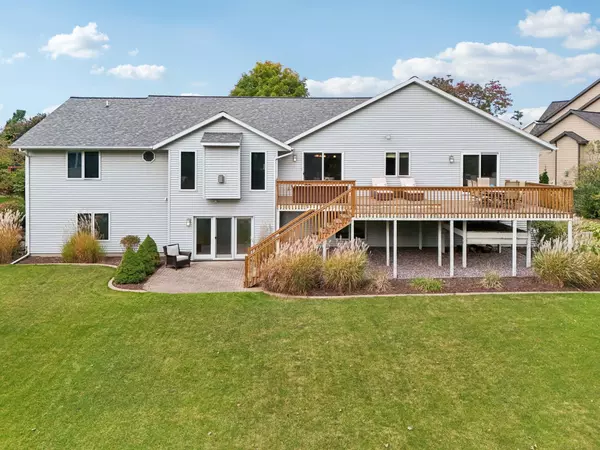 Waunakee, WI 53597,919 Lochmoore Drive