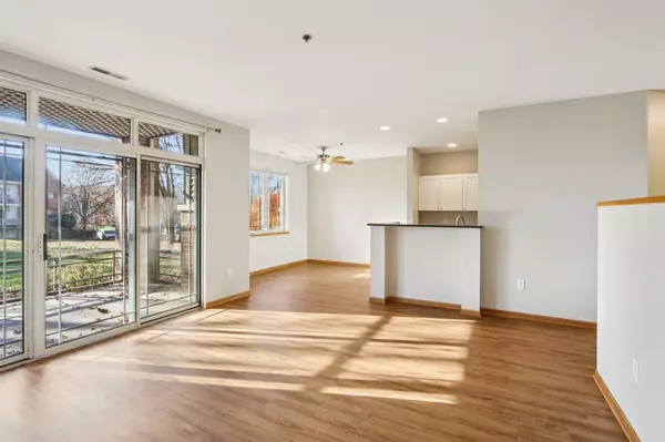 Fitchburg, WI 53711,2820 Mickelson Parkway #205