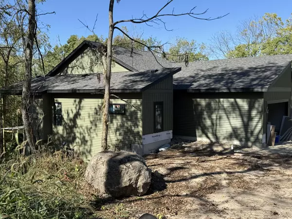 Deerfield, WI 53531,229 Whitetail Lane #27