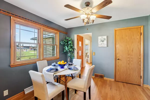 New Glarus, WI 53574,401 3rd Avenue