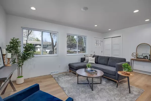 Madison, WI 53716,1214 Bay Ridge Road