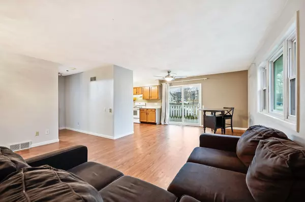 Mount Horeb, WI 53572,99 Orchard Lane