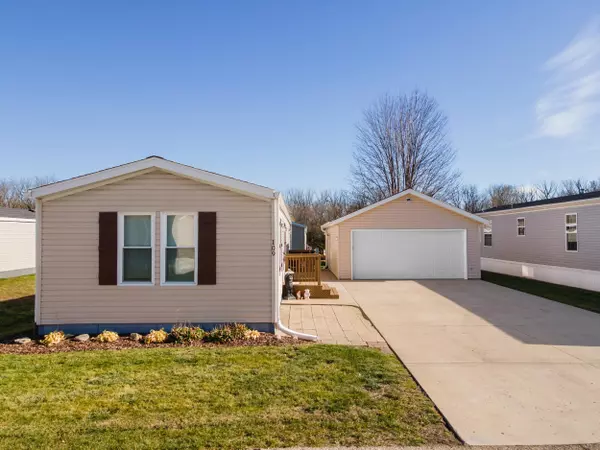 897 E Lake Street #109, Lake Mills, WI 53551