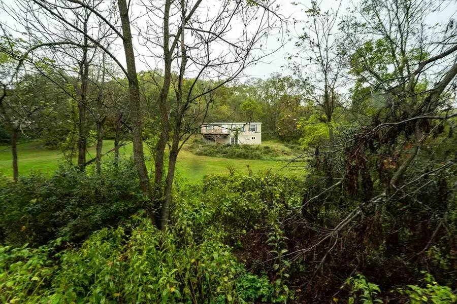 E11695 Chadwick Hollow Road, Viola, WI 54664