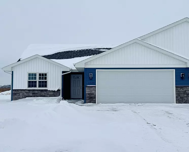 1125 Red Hawk Drive, Milton, WI 53563