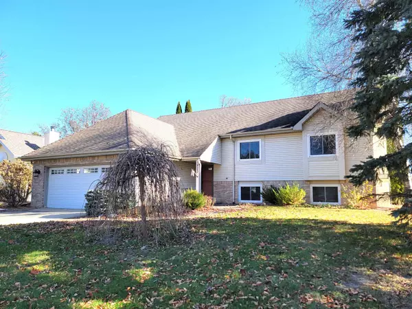Sun Prairie, WI 53590,1823 Wallinford Drive