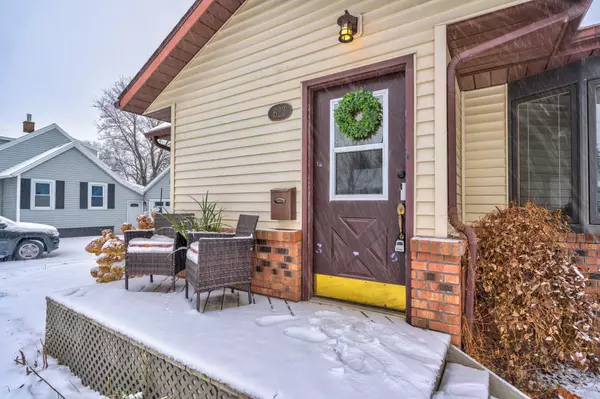 Columbus, WI 53925,623 Hamilton Street