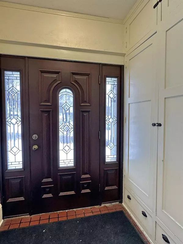 Janesville, WI 53545,326 S Wisconsin Street