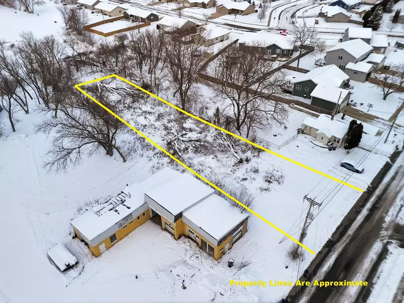 572 Thronson Drive, Edgerton, WI 53534