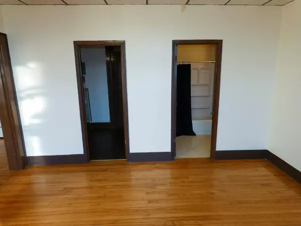 Platteville, WI 53821,15 E Main Street