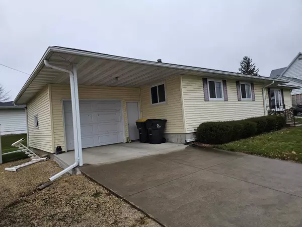 Bloomington, WI 53804,625 4th Street