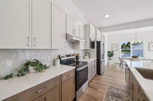 Cottage Grove, WI 53527,527 Fundamental Way