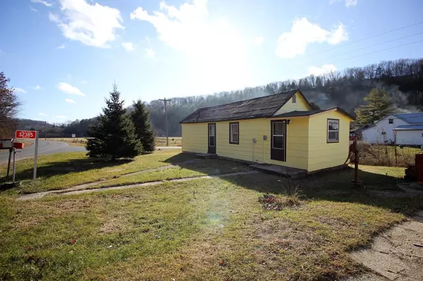 S2385 County Road S, Westby, WI 54667