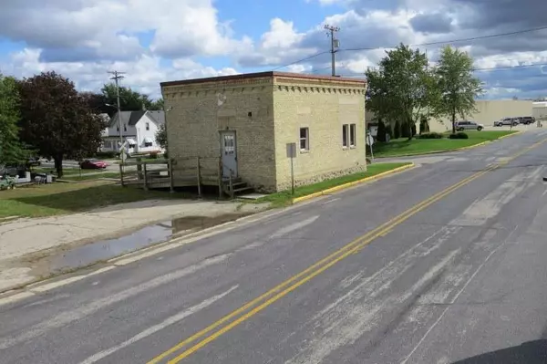 Clyman, WI 53016,913 Main St