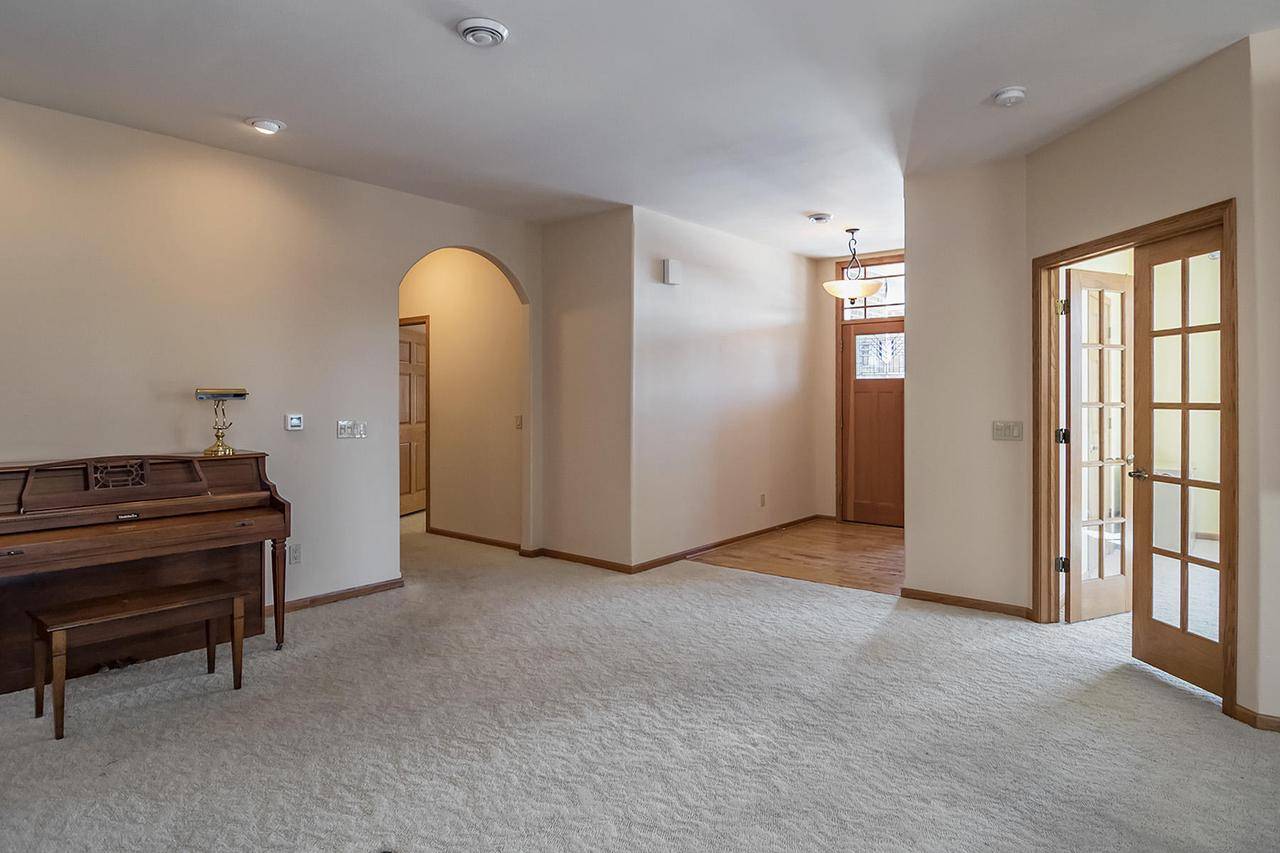 Watertown, WI 53098,1214 Juneau Street