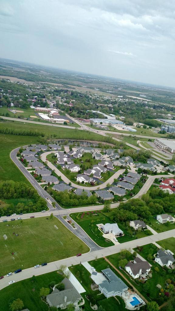 Johnson Creek, WI 53038,148 Pheasant Run #B