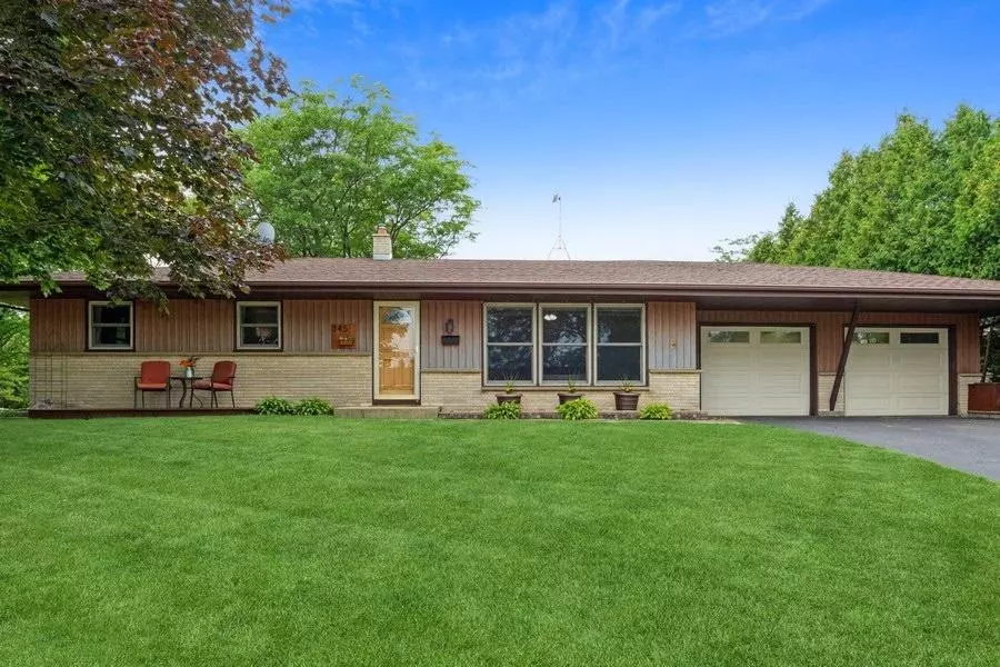 345 Wisconsin Street, Mayville, WI 53050