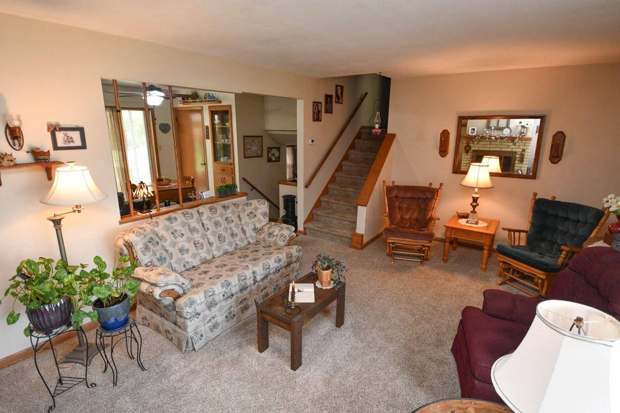 Watertown, WI 53098,1202 Douglas Avenue