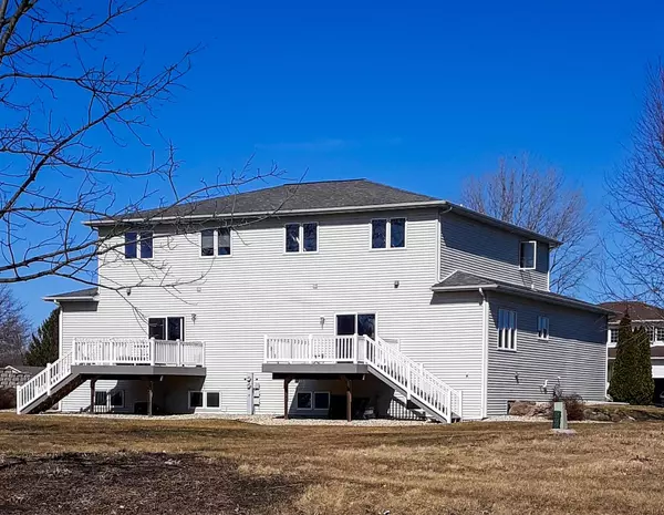 Lake Mills, WI 53551,952 Reed St